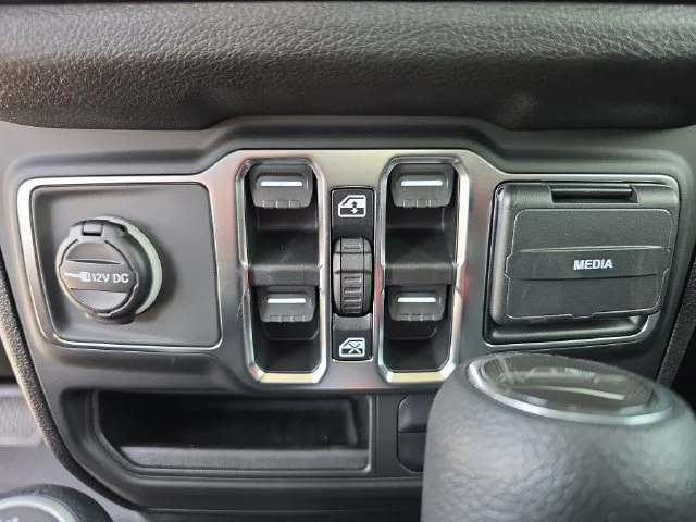 2026 Jeep Gladiator Sport S - Photo 17