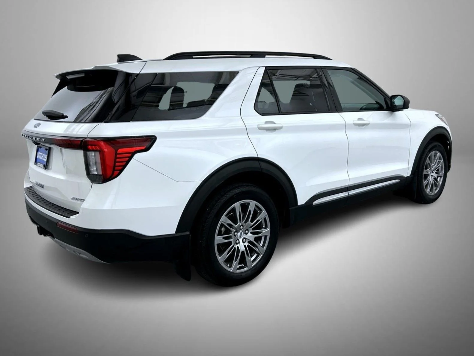 Used 2025 White Ford Active image 5