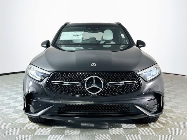 New 2026 Graphite Grey Metallic Mercedes-Benz GLC 300 image 2