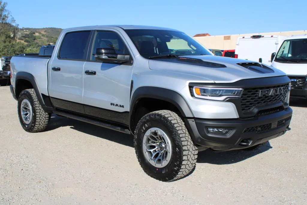 New 2026 Silver Zynith Exterior Paint Ram RHO image 3