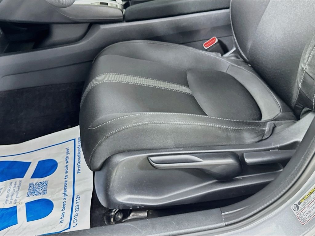 Used 2016 Silver Honda EX image 23