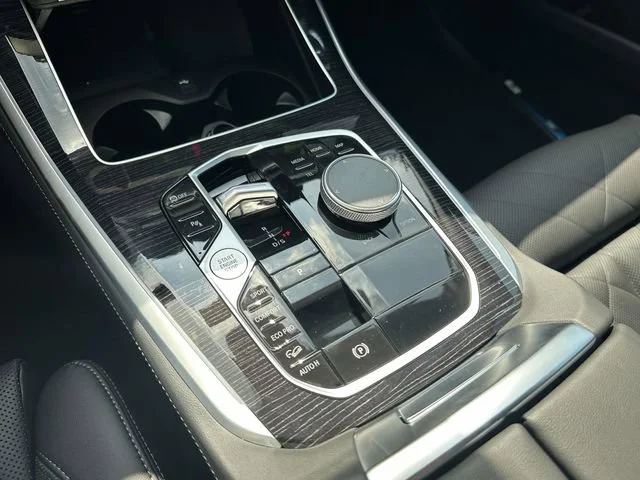 New 2026 Black Sapphire BMW xDrive40i image 17