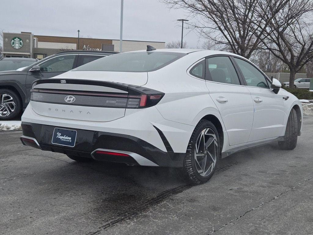 New 2026 White Hyundai SEL Sport image 12