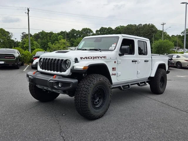 New 2026 Bright White Clear-Coat Exterior Paint Jeep Mojave image 3