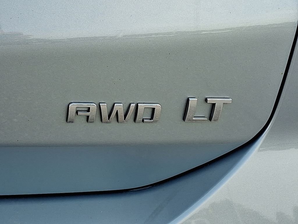 Used 2022 Blue Chevrolet LT image 29
