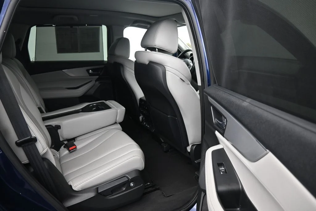Used 2023  Acura Technology image 12