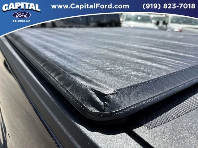 Used 2023 Black Ford XLT image 17