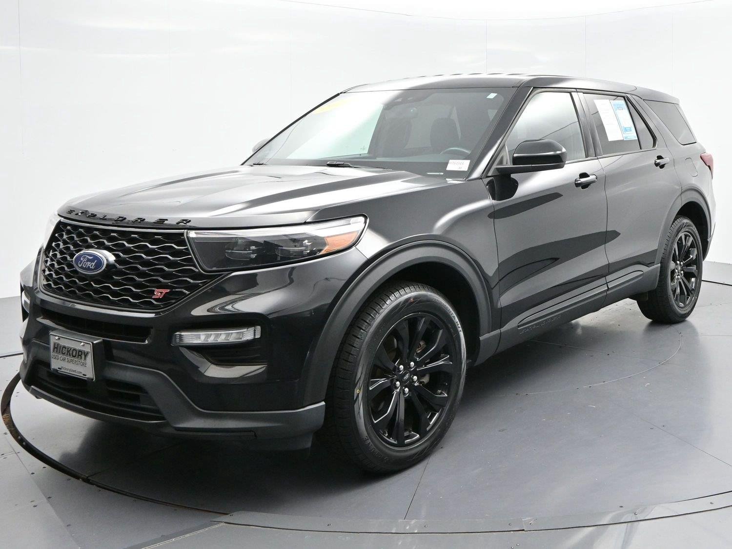 Used 2022 Agate Black Ford ST image 3