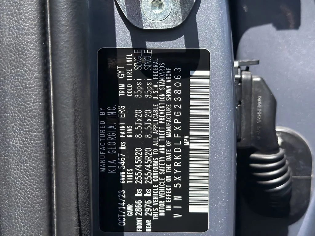 Used 2023 Silver Kia SX image 41