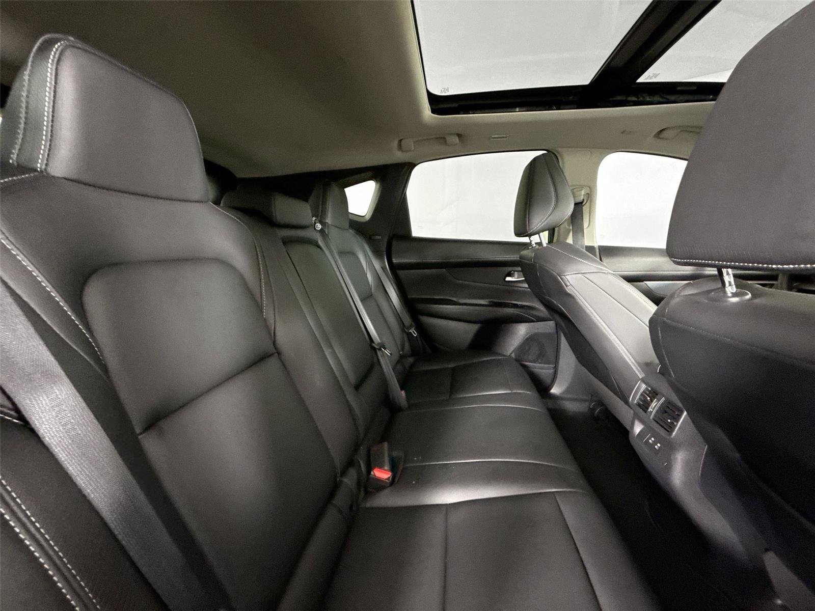 Used 2025 Scarlet Ember Tintcoat/Super Black Nissan SL image 42