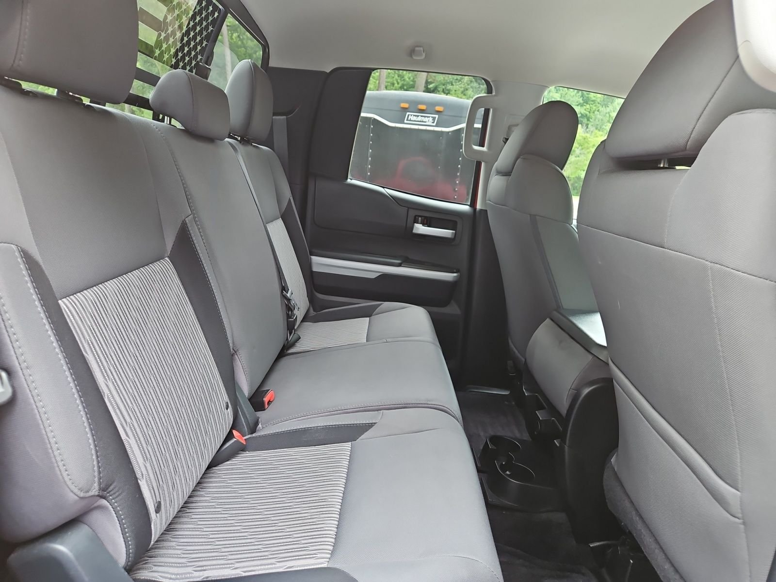 Used 2014 Red Toyota SR5 image 17