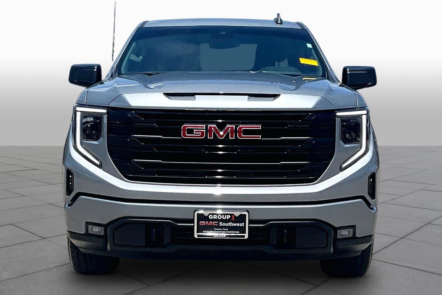 Used 2026 Sterling Metallic GMC Elevation image 4