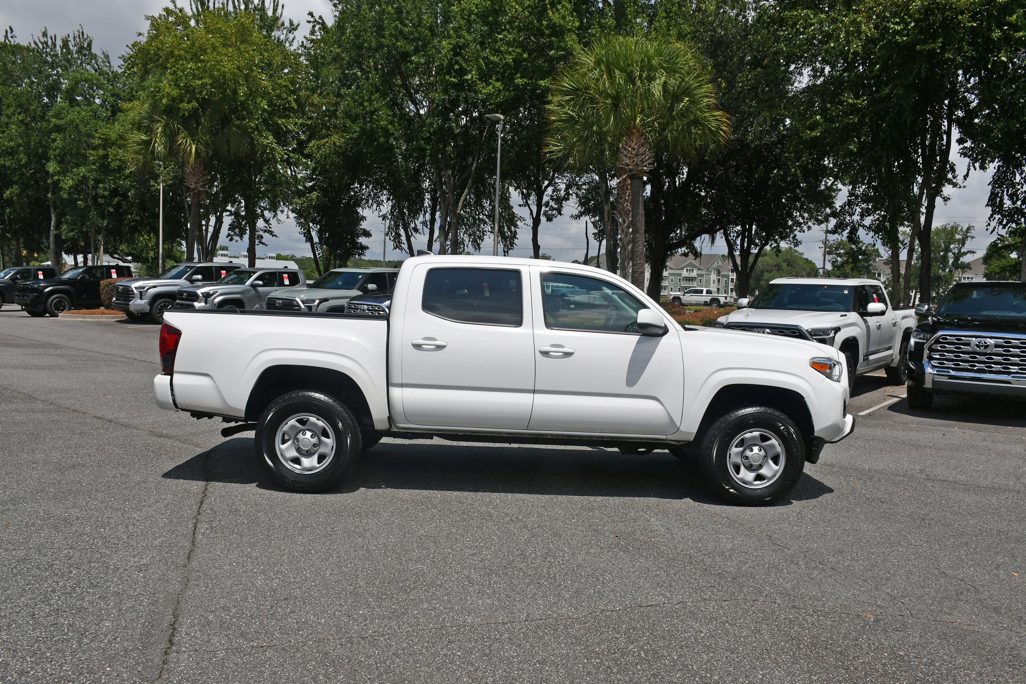 Used 2023 White Toyota SR image 4
