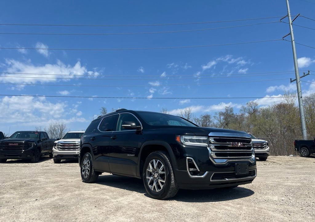 Used 2023 Ebony Twilight Metallic GMC SLT image 5