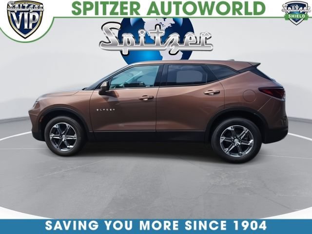 Used 2023 Copper Bronze Metallic Chevrolet 2LT image 6