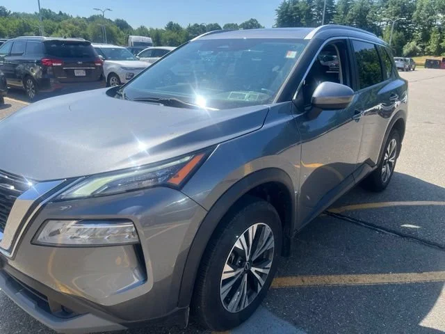 Certified Used 2023 Gun Metallic Nissan SV image 7