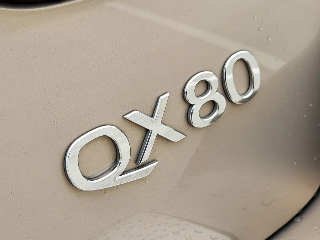 Used 2022 Beige INFINITI Sensory image 12