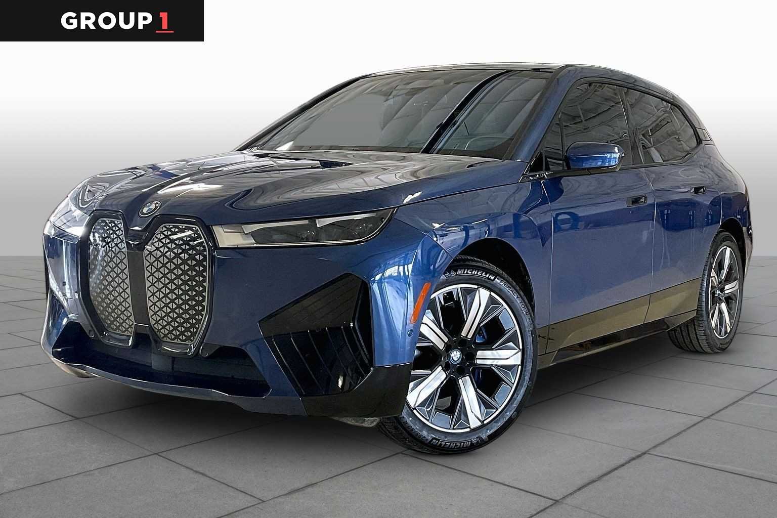 2024 BMW iX xDrive50's photo