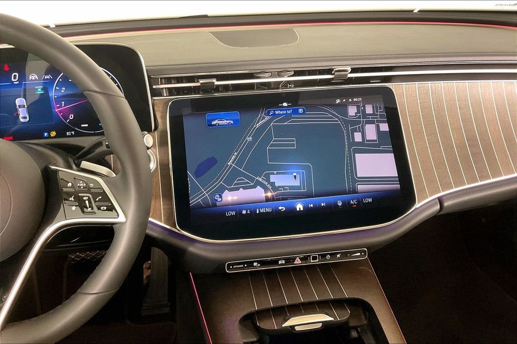 2026 Mercedes-Benz E-Class E350 - Photo 6