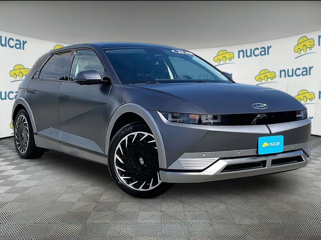 Used 2022 Gray Hyundai Limited image 1