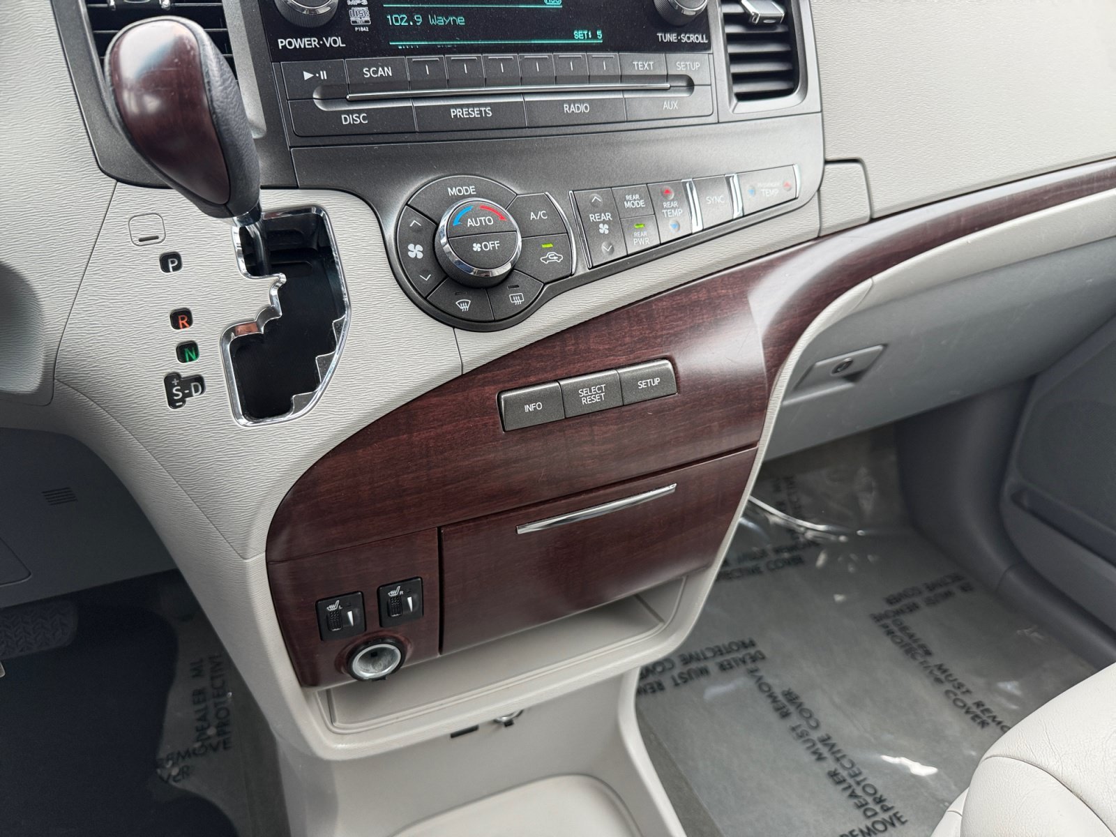 Used 2012 Silver Sky Metallic Toyota XLE image 13