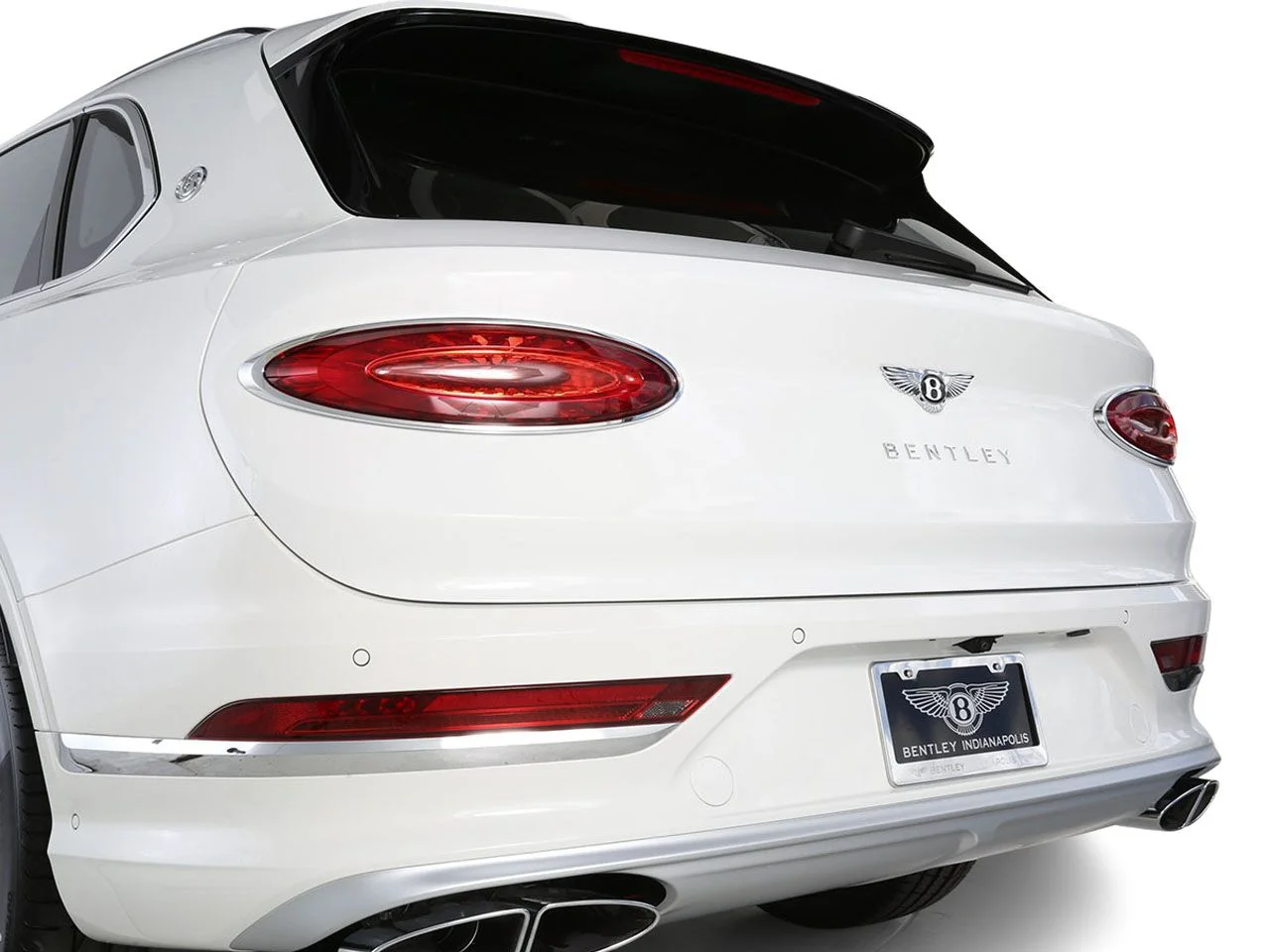 New 2026 White Bentley  image 12