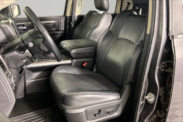 Used 2014 Gray Ram Sport image 13