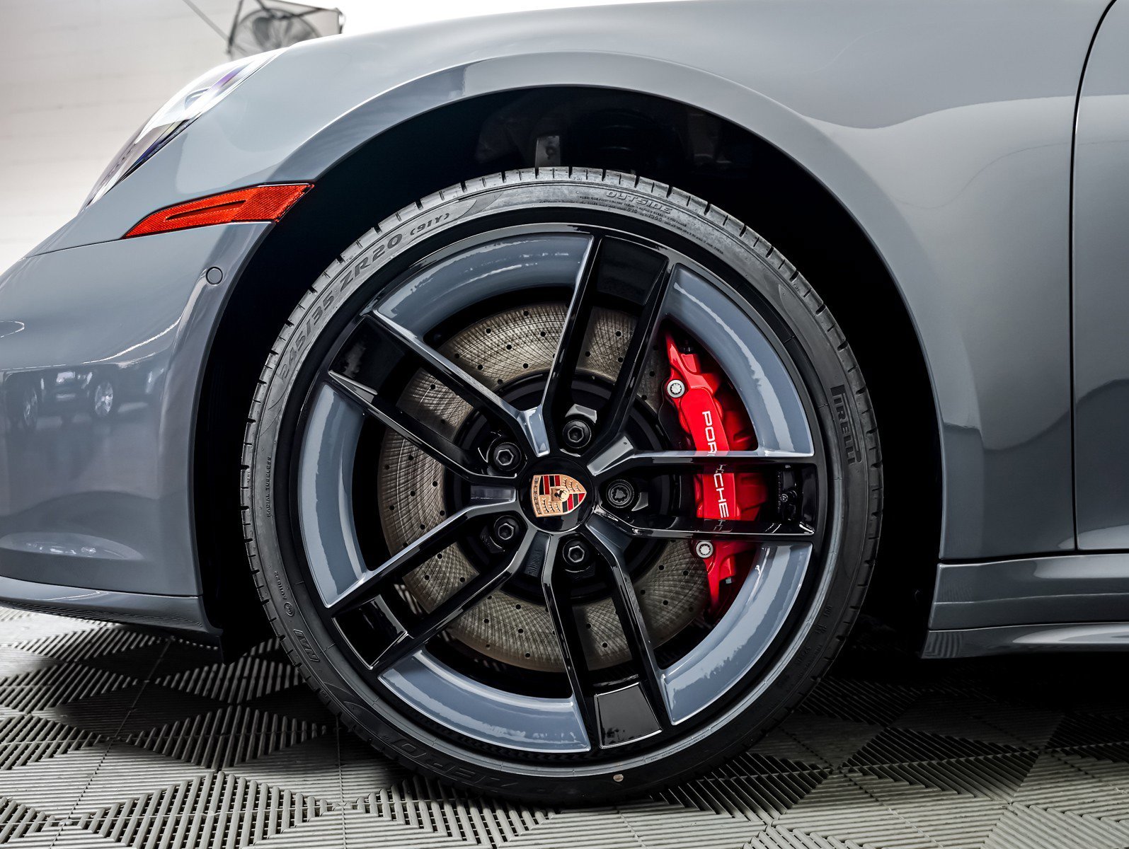 New 2026 SLATE GREY Porsche Carrera S Coupe image 13