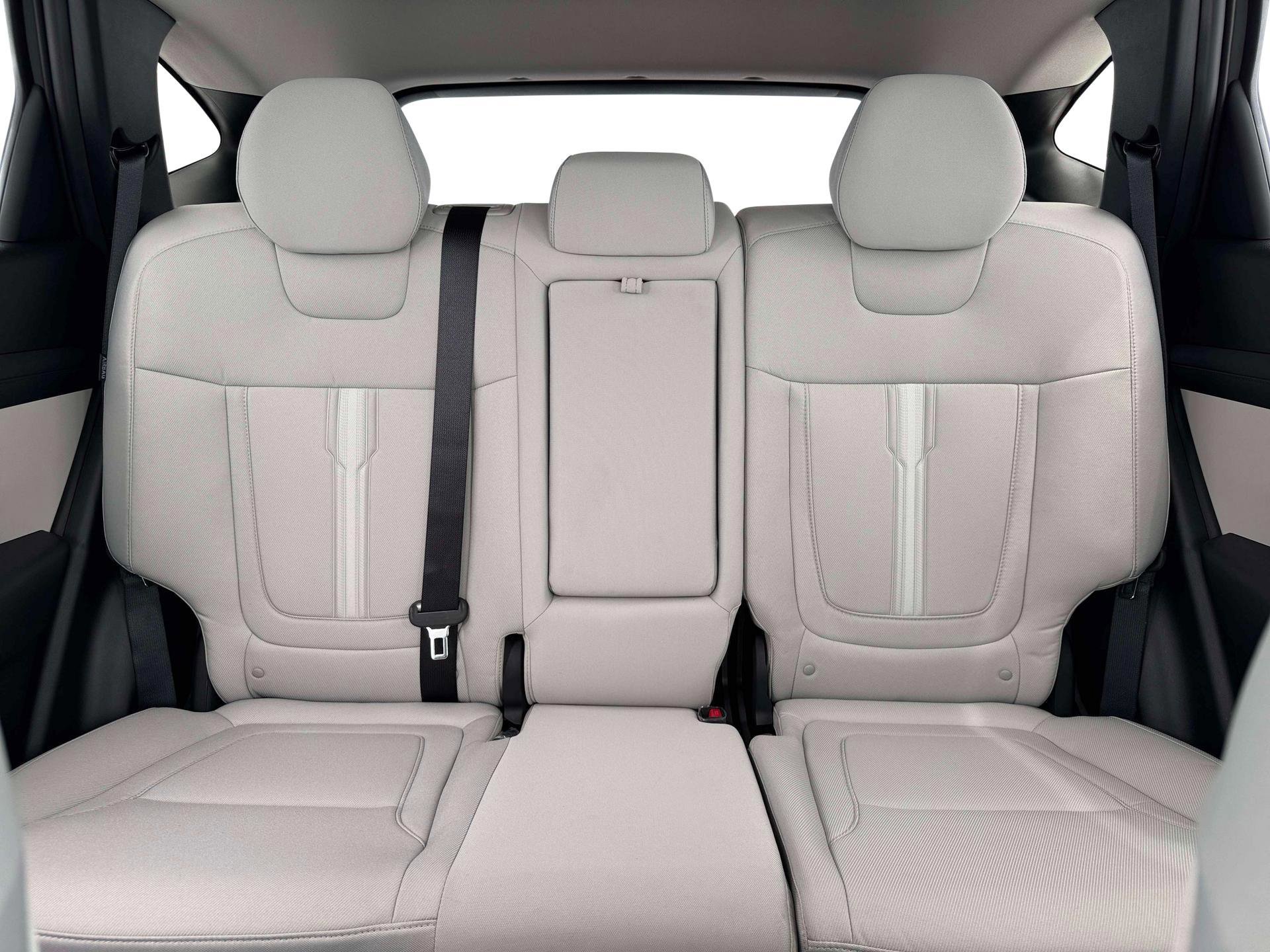New 2026 Hampton Gray Hyundai SEL FWD image 16