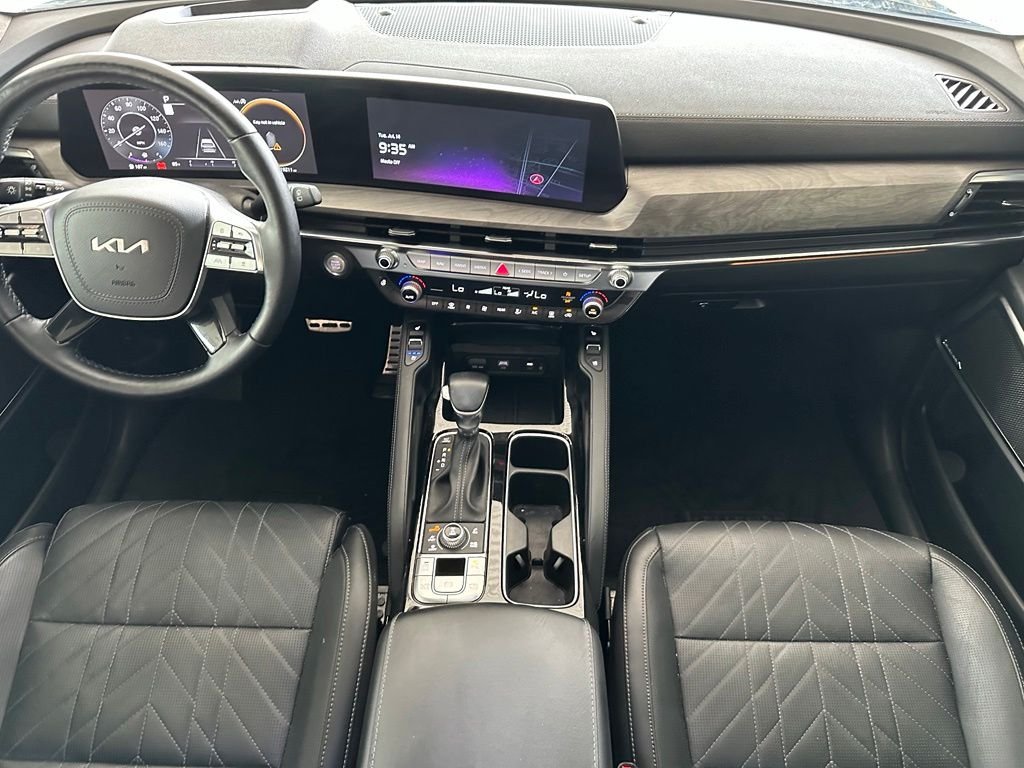 Used 2024 Black Kia SX-Prestige X-Line image 17