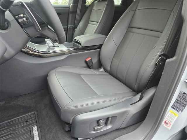 New 2026 Arroios Grey Land Rover S image 29