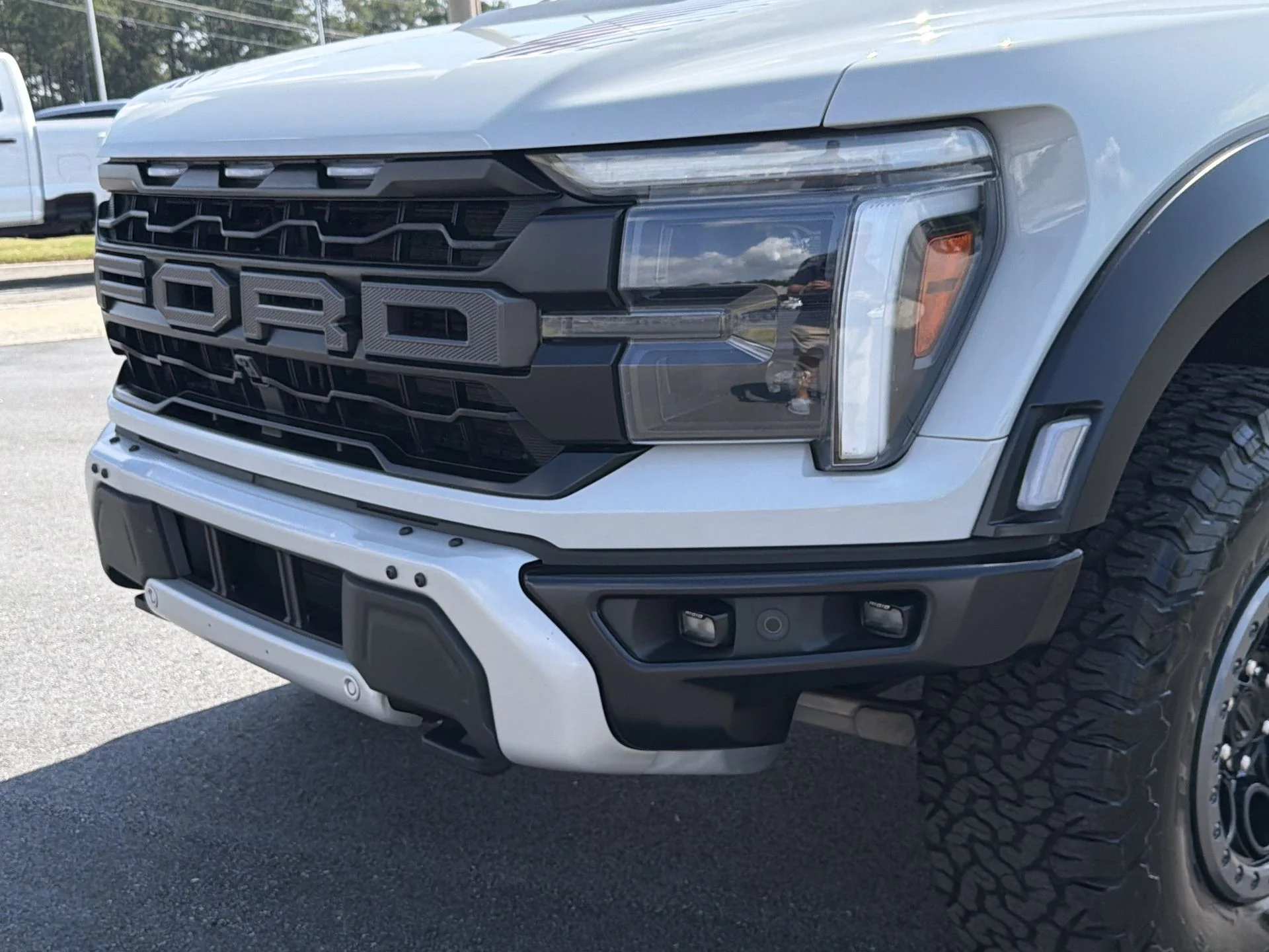 Certified Used 2024 Avalanche Ford Raptor image 37