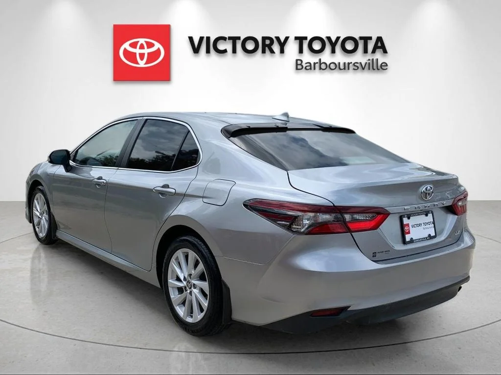 Used 2022 Silver Toyota LE image 3