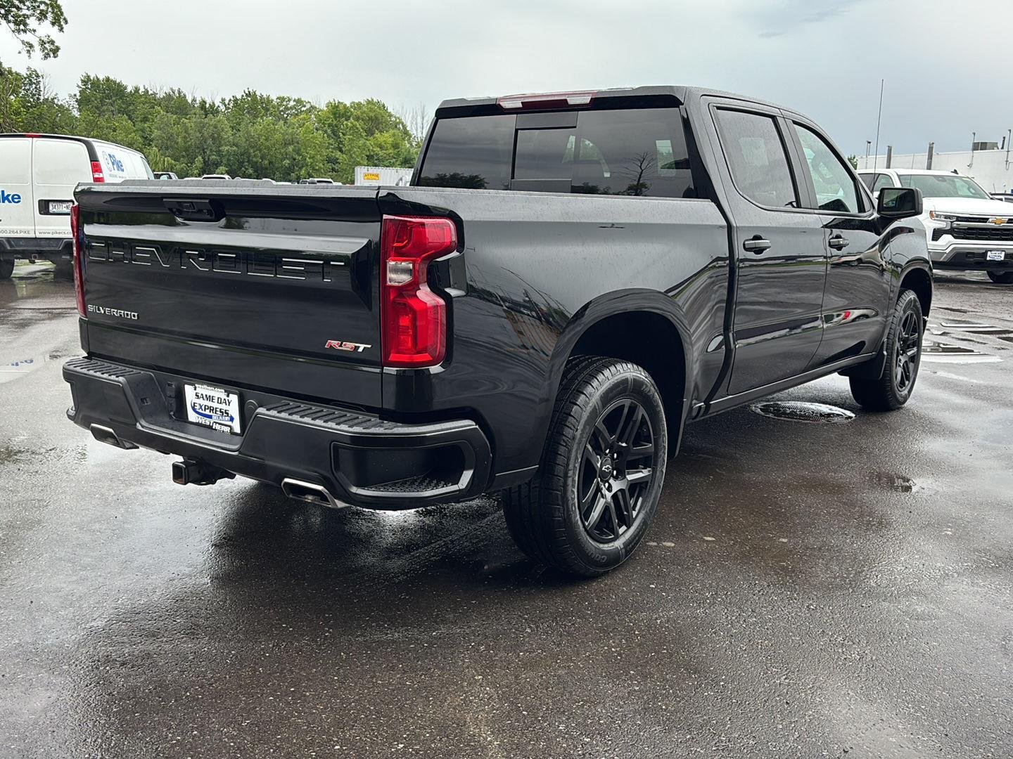 Used 2024 Black Chevrolet RST image 5