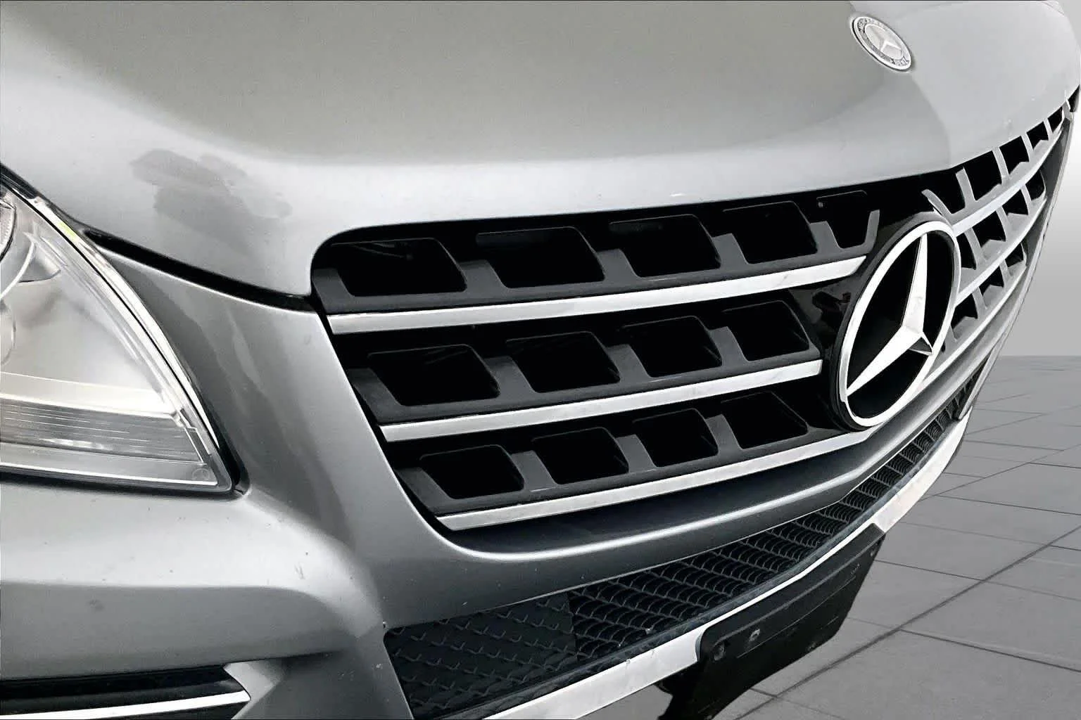 Used 2015 Palladium Silver Metallic Mercedes-Benz ML 350 image 29