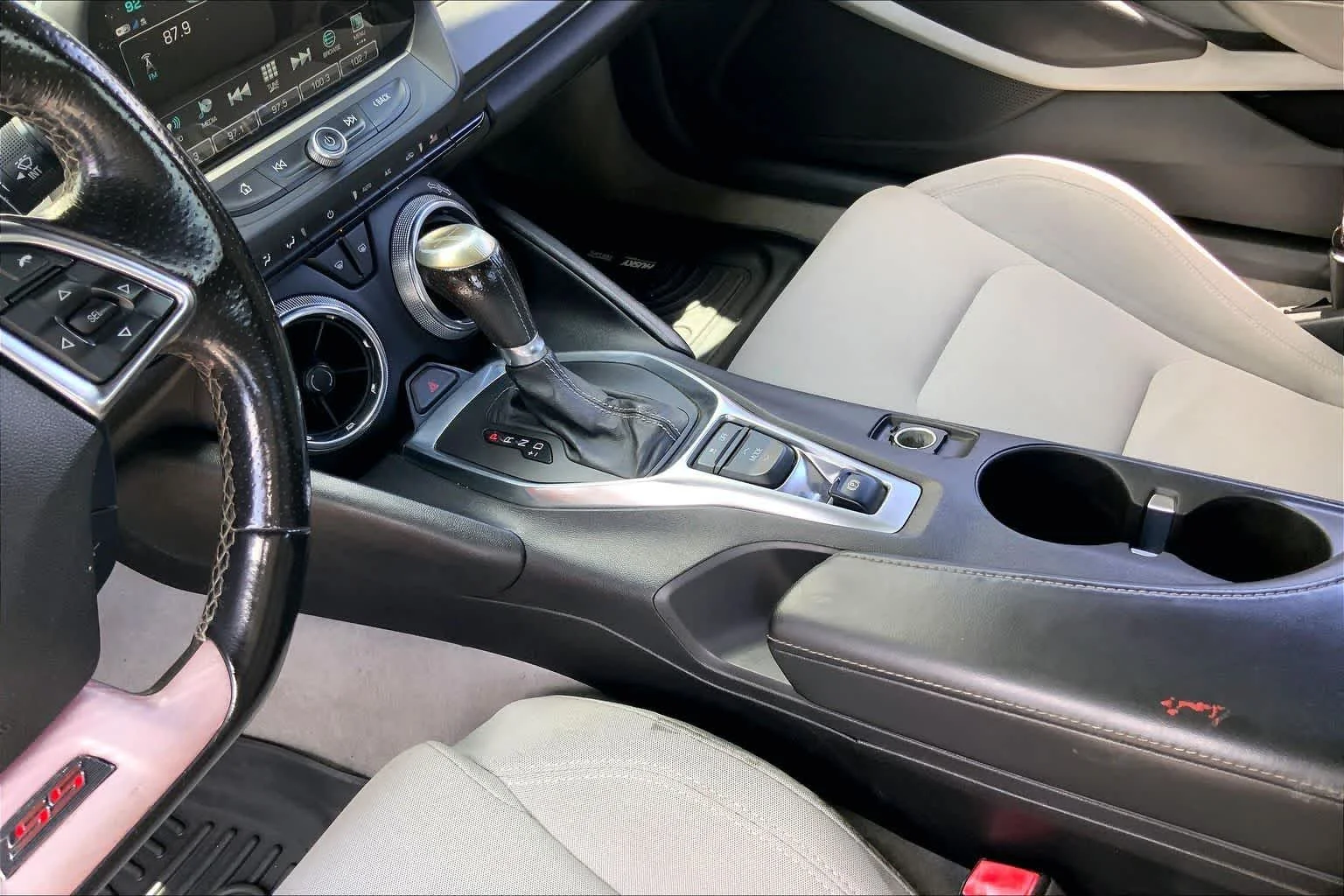 Used 2018 RED HOT Chevrolet 1SS image 15