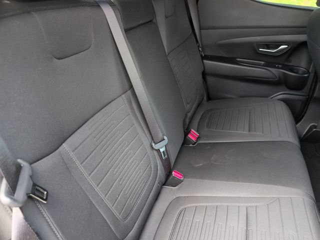 Used 2022 Gray Hyundai SEL image 24