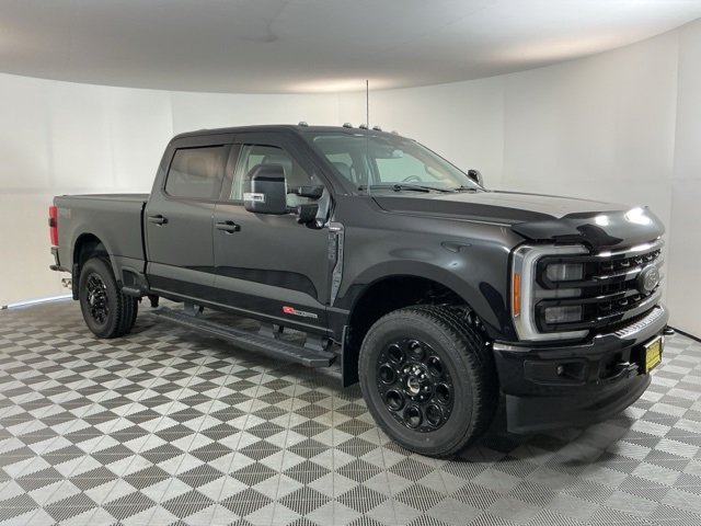 2023 Ford F-350 photo 3