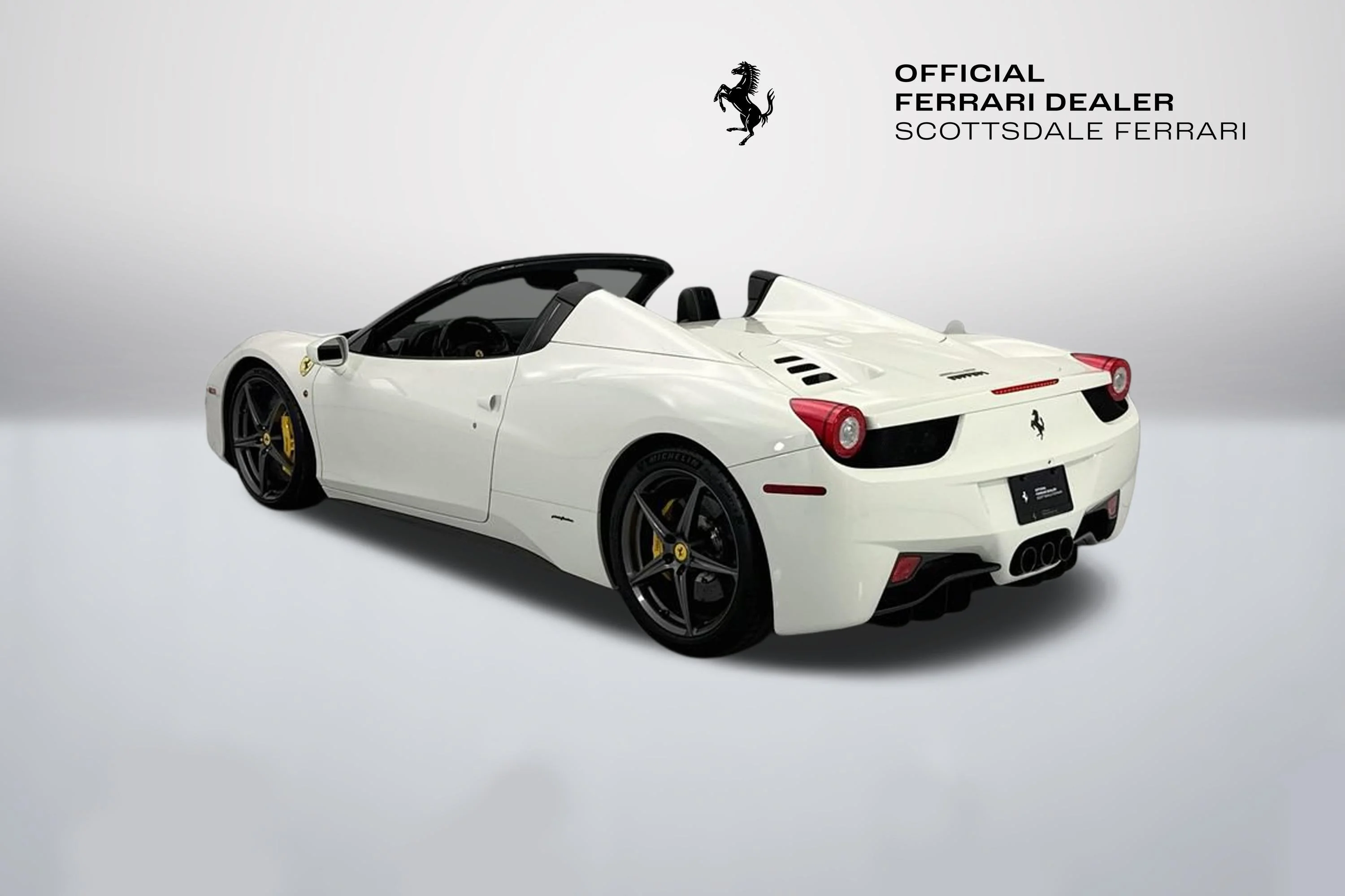 Used 2014 Bianco Avus Ferrari Base image 15
