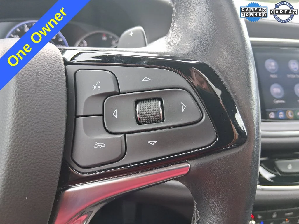 Used 2023 Black Buick Avenir image 17