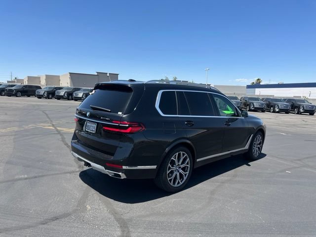 Used 2023 Black BMW xDrive40i image 6
