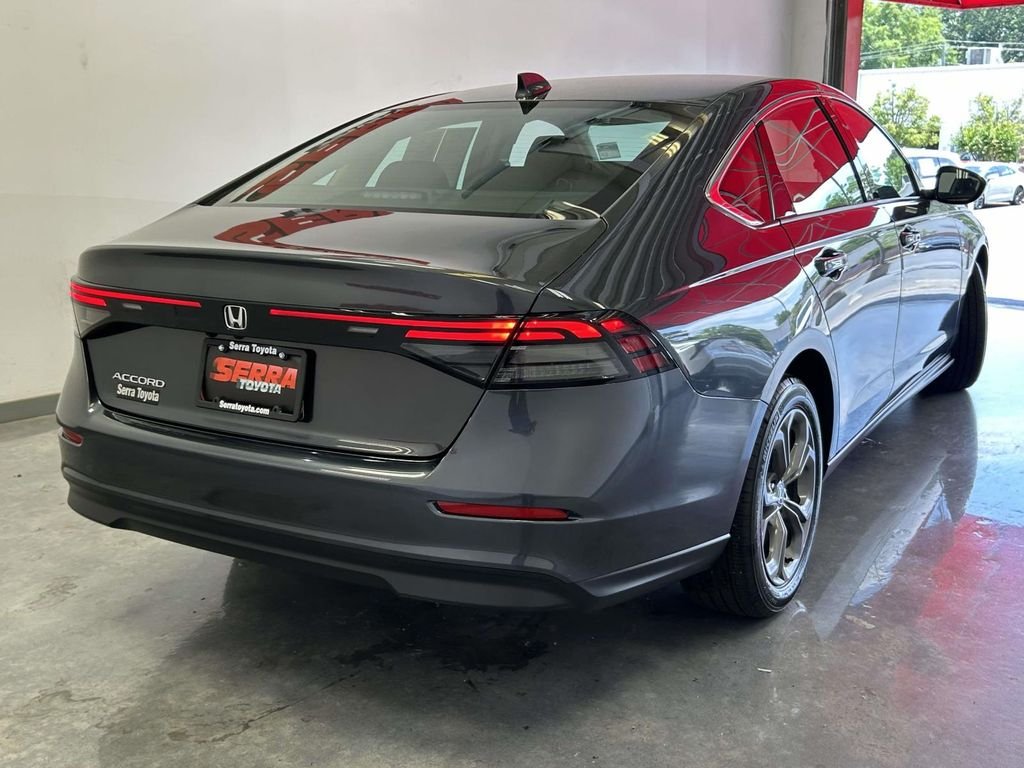 Used 2024 Blue Honda EX image 3