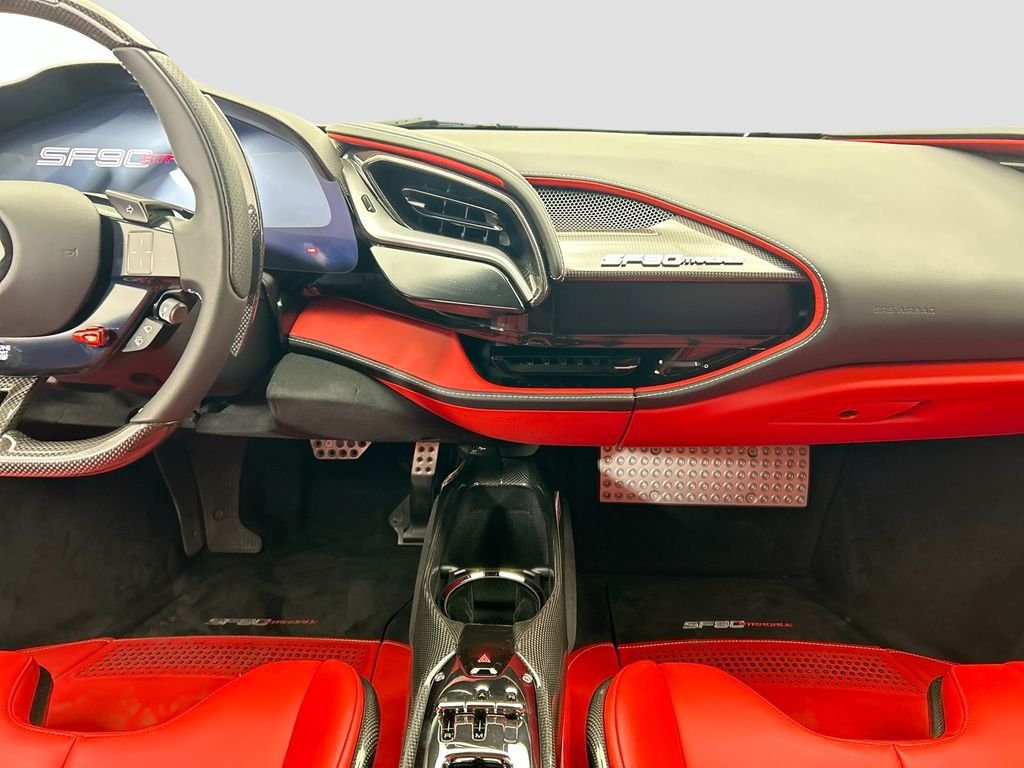 Used 2023 Bianco Avus Ferrari  image 13