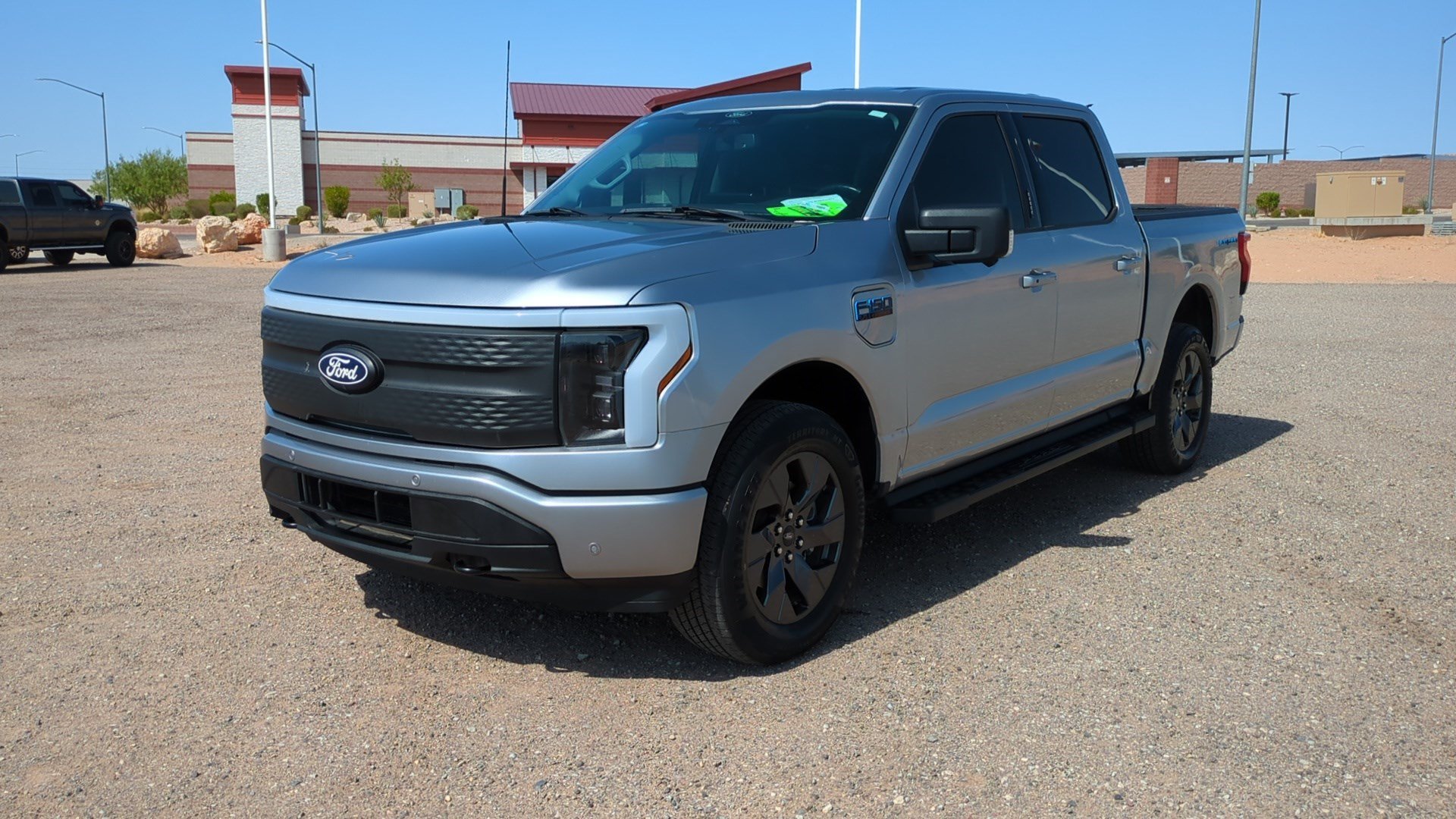 Used 2024 Silver Metallic Ford Flash image 7