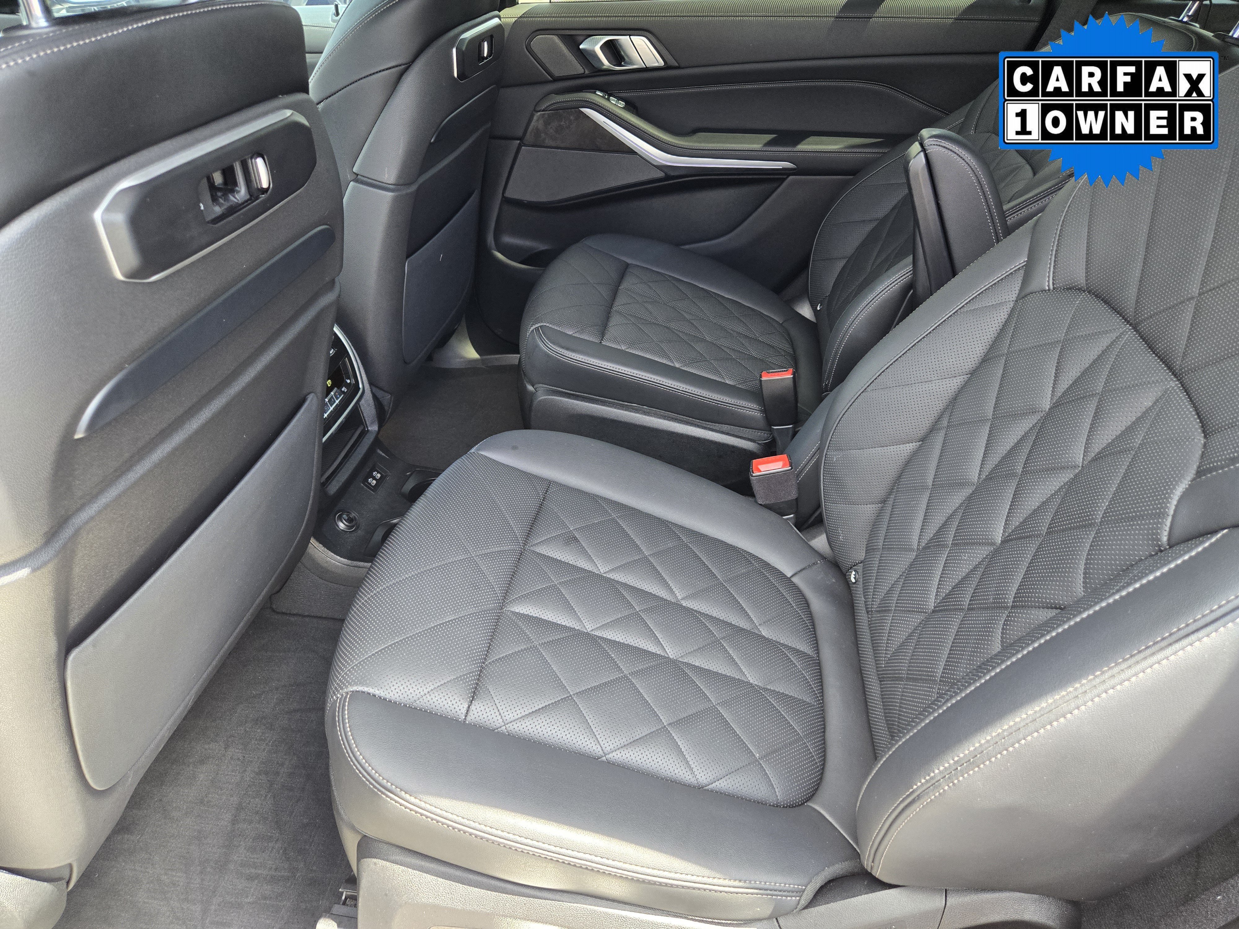 Certified Used 2023 Gray Metallic BMW xDrive40i image 28