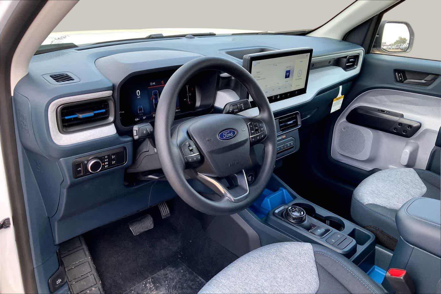 New 2026 Oxford White Ford XLT image 8