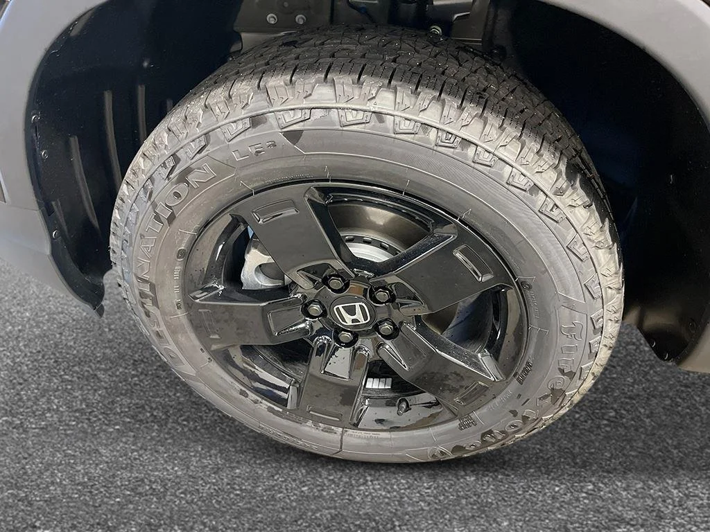 New 2026 Crystal Black Pearl Honda Black Edition image 10