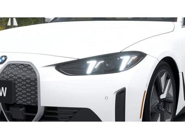 New 2026 Alpine White BMW eDrive40 image 6