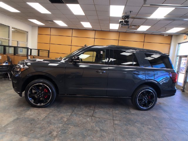 Certified Used 2022 Dark Matter Metallic Ford Limited image 4