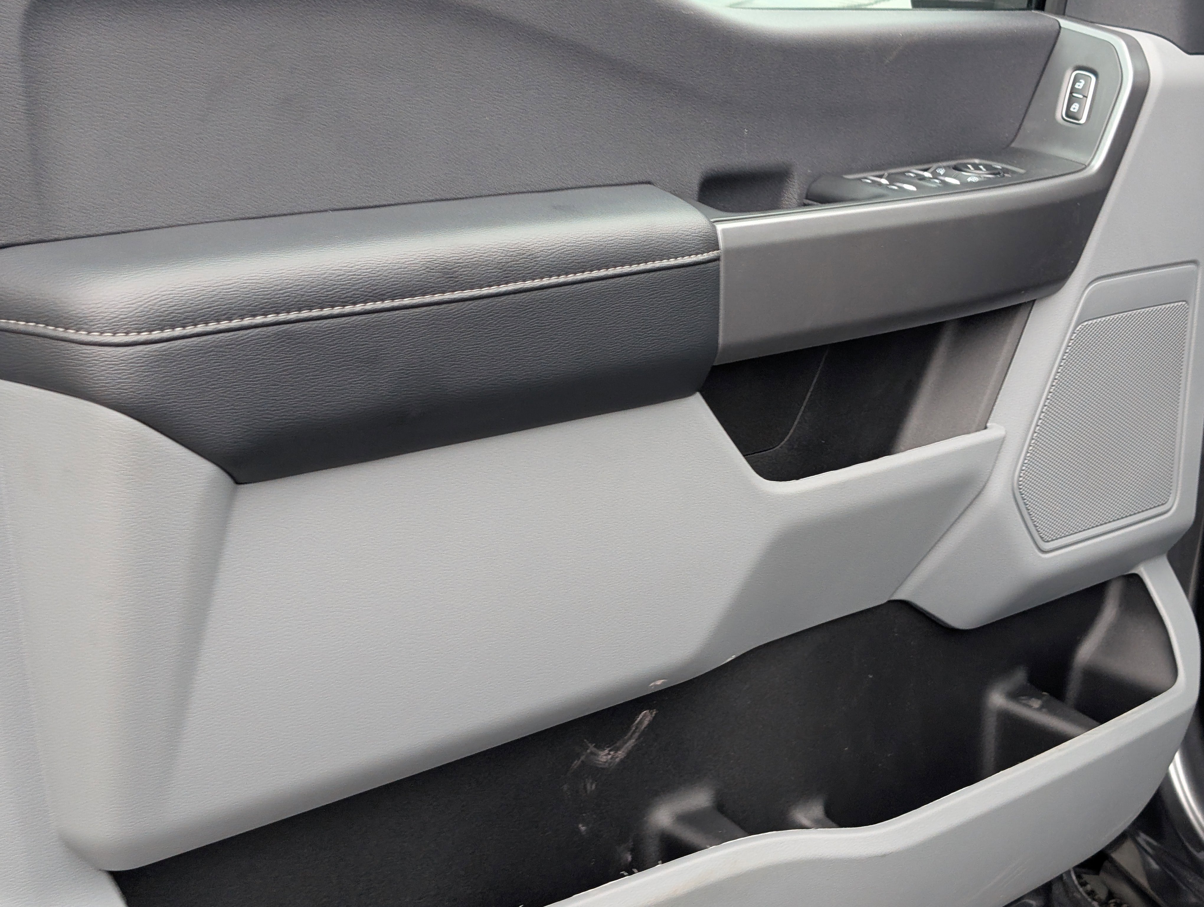 New 2026 CARBONIZED GRAY FORD XL image 16